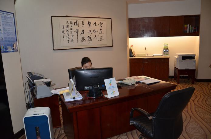 Imagen de los interiores del Hotel Garden, datong. Foto 20