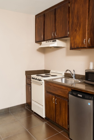 Imagen de la habitación del Hotel Gardena Terrace Inn. Foto 10