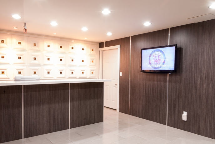 Imagen de los interiores del Hotel Gardena Terrace Inn. Foto 14