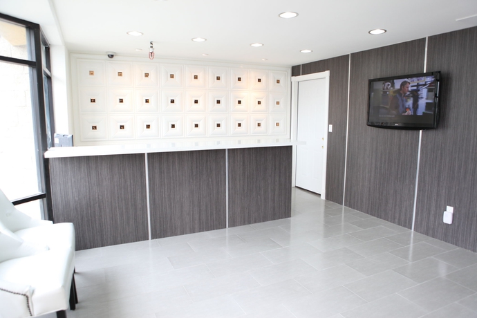 Imagen de los interiores del Hotel Gardena Terrace Inn. Foto 16