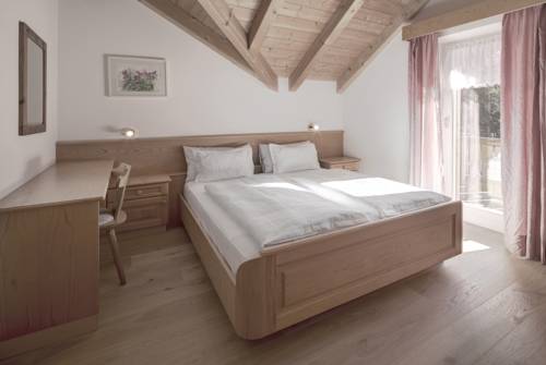 Imagen de la habitación del Hotel Gardenazza. Foto 10