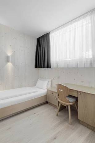 Imagen de la habitación del Hotel Gardenazza. Foto 15