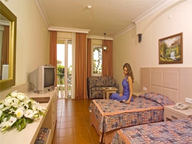 Imagen general del Hotel Gardenia Beach. Foto 3