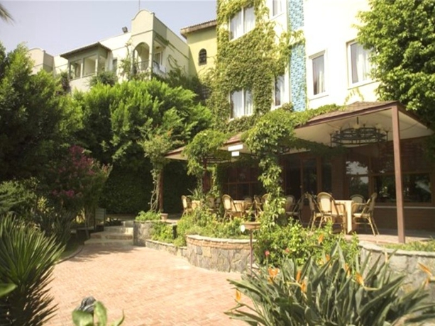 Imagen general del Hotel Gardenia Beach. Foto 8