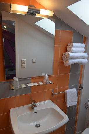 Imagen de la habitación del Hotel Gardenia, Biarritz. Foto 5