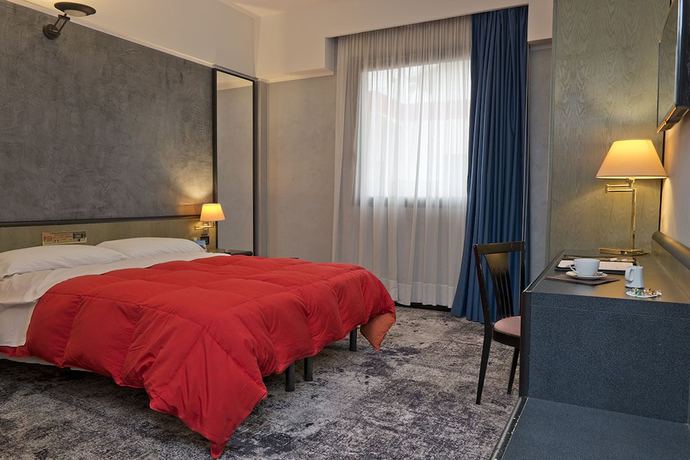 Imagen de la habitación del Hotel Gardenia Fiera. Foto 8