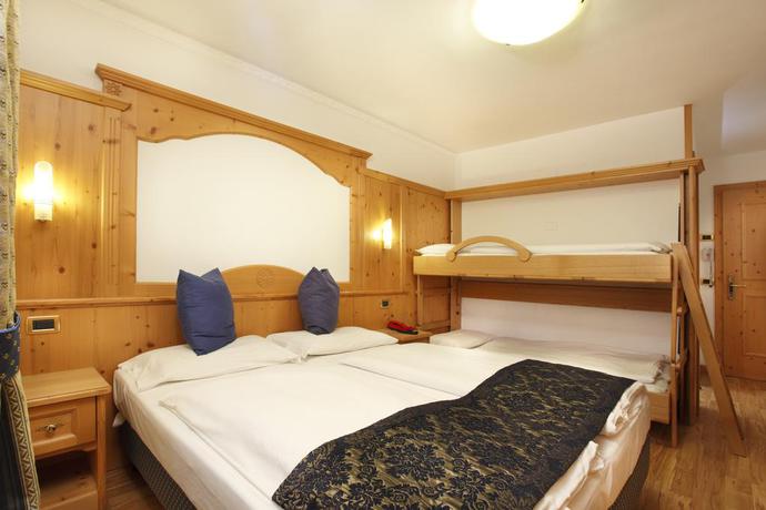 Imagen de la habitación del Hotel Gardenia, Passo Tonale. Foto 8