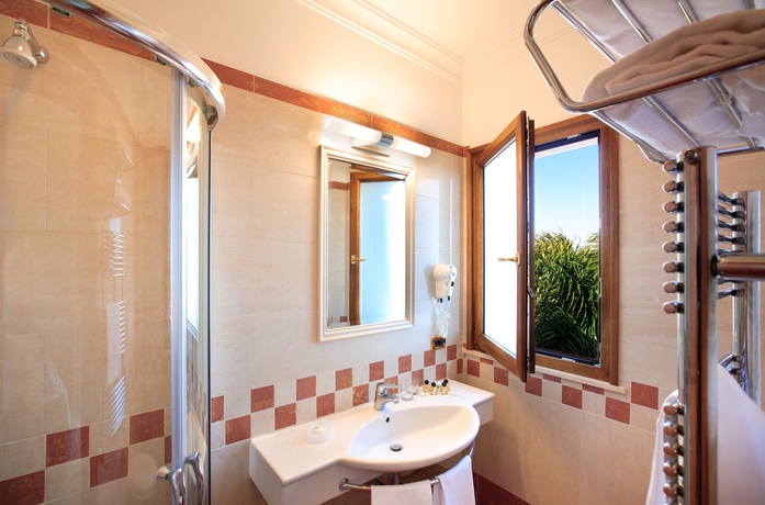 Imagen de la habitación del Hotel Gardenia Sorrento Coast, Ascend Hotel Collection. Foto 10