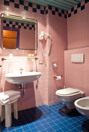 Imagen de la habitación del Hotel Gardenia, Verona. Foto 9