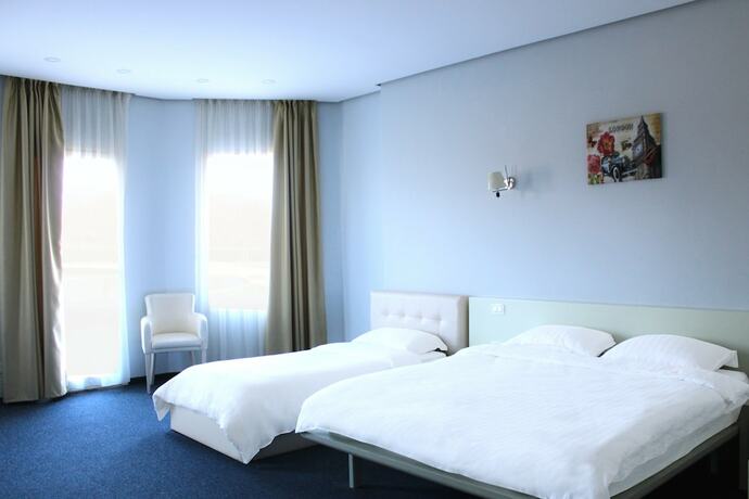 Imagen de la habitación del Hotel Gardenland Resort, Karametaj (Barbullush). Foto 18