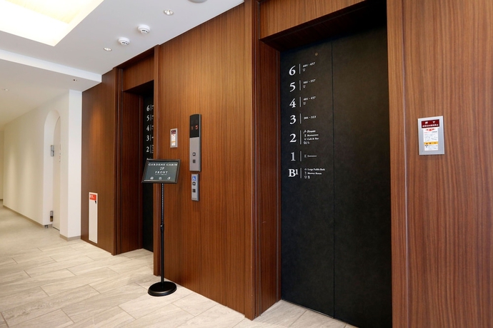 Imagen de los interiores del Hotel Gardens Cabin. Foto 14