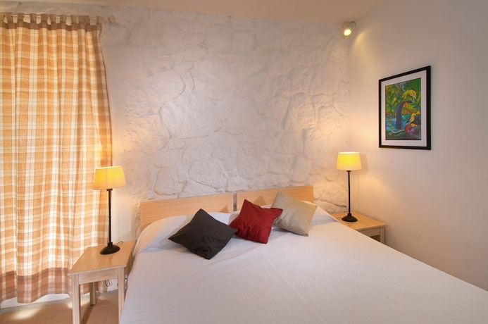 Imagen de la habitación del Hotel Gardens Retreat. Foto 2