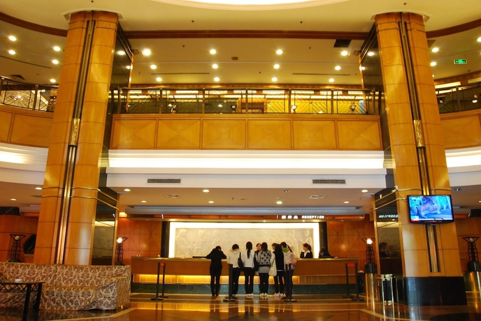 Imagen de los interiores del Hotel Gardford International. Foto 11