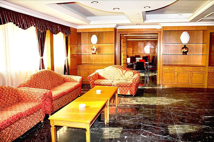 Imagen de los interiores del Hotel Gardford International. Foto 13