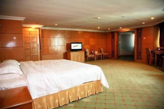 Imagen de la habitación del Hotel Gardford International. Foto 8