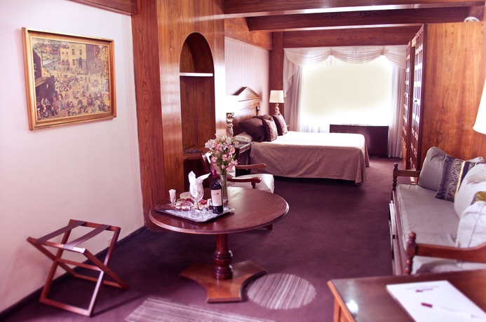 Imagen de la habitación del Hotel Gardi & Suites. Foto 11