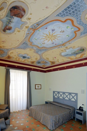Imagen de la habitación del Hotel Gargallo. Foto 14