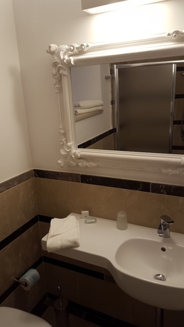 Imagen de la habitación del Hotel Gargallo. Foto 17