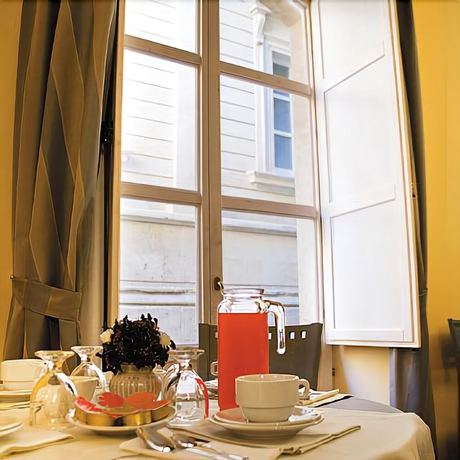 Imagen del bar/restaurante del Hotel Gargallo. Foto 2