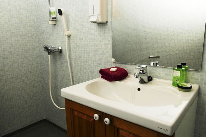 Imagen de la habitación del Hotel Gargia Lodge. Foto 15