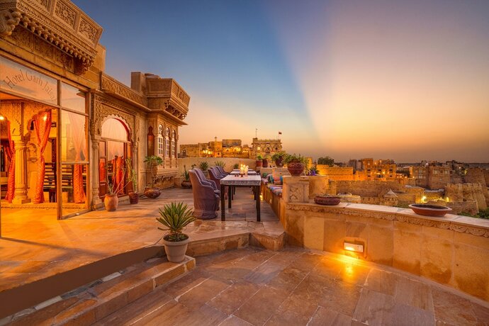 Imagen general del Hotel Garh Jaisal Haveli. Foto 4