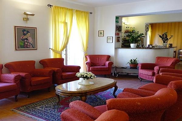 Imagen general del Hotel Garibaldi, FINALE LIGURE. Foto 2