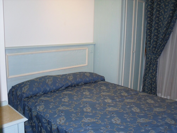 Imagen de la habitación del Hotel Garibaldi, MILAZZO. Foto 10