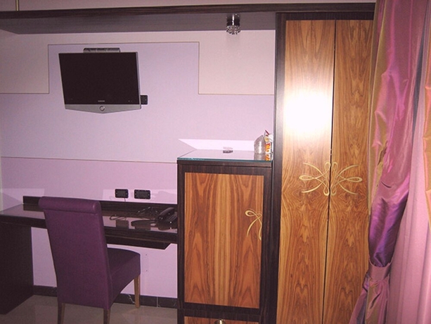 Imagen de la habitación del Hotel Garibaldi, MILAZZO. Foto 19