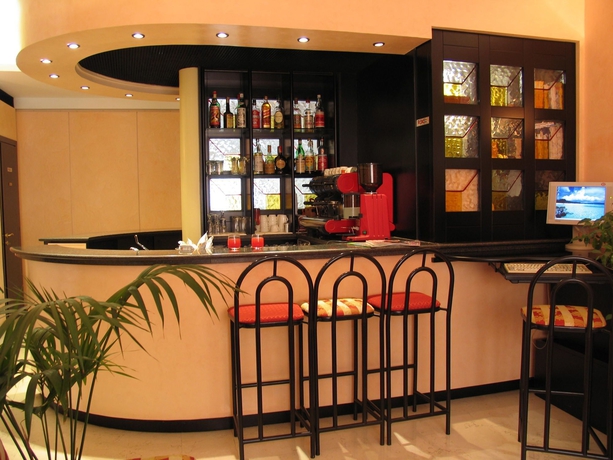 Imagen de los interiores del Hotel Garibaldi, Mestre. Foto 12