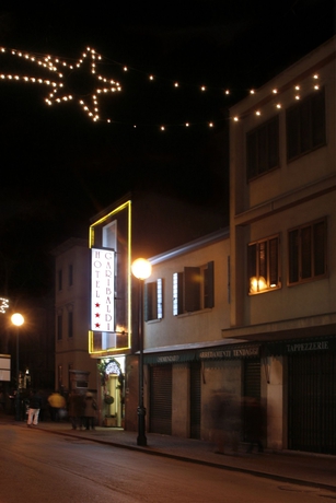 Imagen de los exteriores del Hotel Garibaldi, Mestre. Foto 9