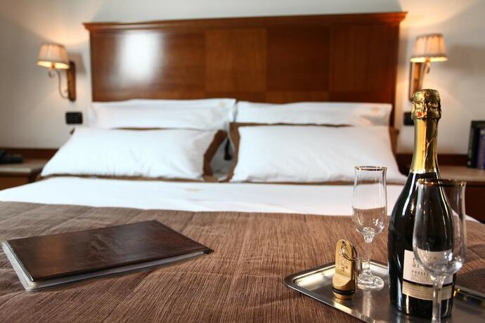 Imagen general del Hotel Garibaldi Suite. Foto 2