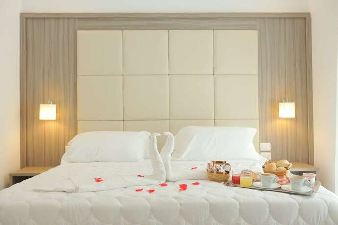 Imagen de la habitación del Hotel Garibaldi Suite. Foto 19