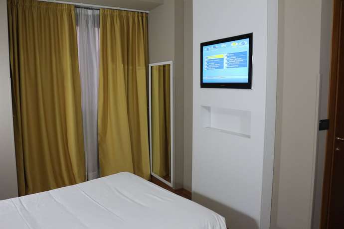 Imagen de la habitación del Hotel Garibaldi, Vercelli. Foto 13