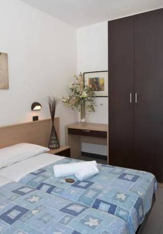 Imagen de la habitación del Hotel Garisenda. Foto 1
