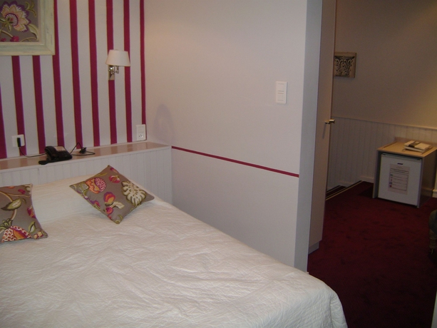 Imagen de la habitación del Hotel Garlande Avignon Centre. Foto 4