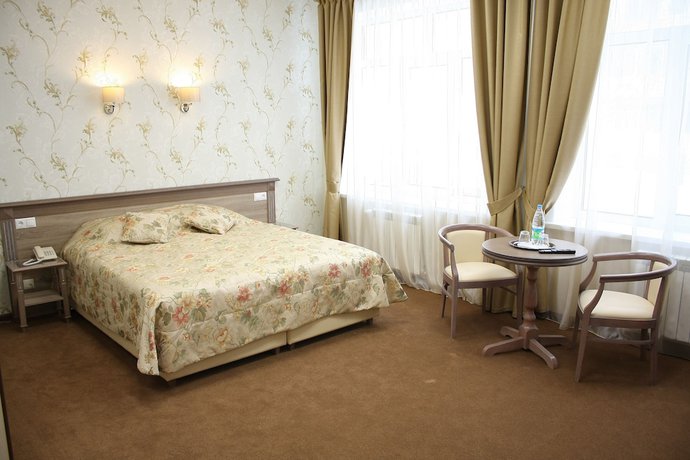 Imagen de la habitación del Hotel Garmonia. Foto 10