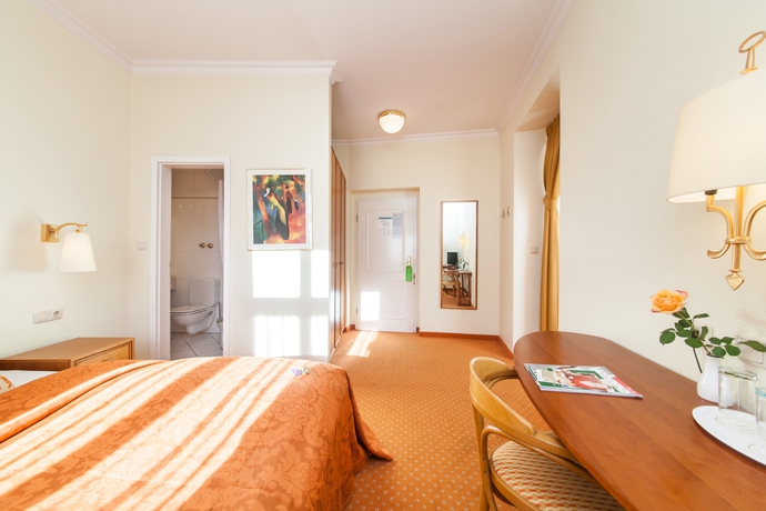 Imagen de la habitación del Hotel Garner Berlin Messe by IHG. Foto 7