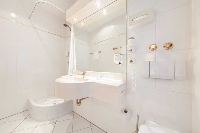 Imagen de la habitación del Hotel Garner Berlin Messe by IHG. Foto 9