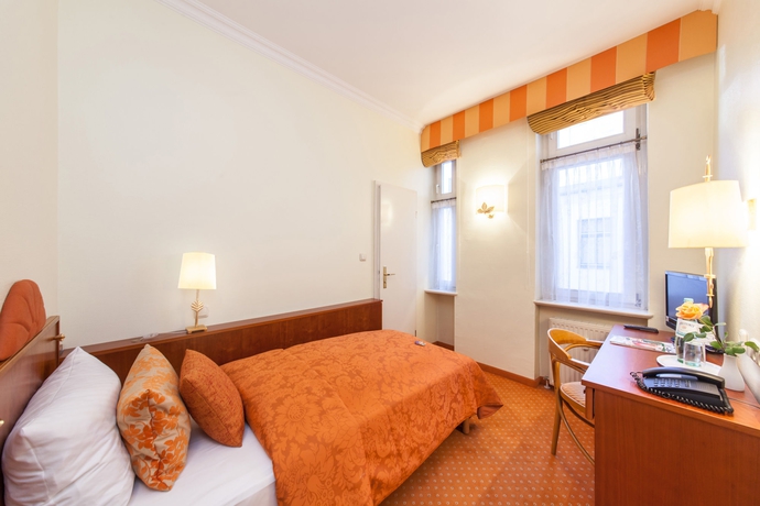 Imagen de la habitación del Hotel Garner Berlin Messe by IHG. Foto 10