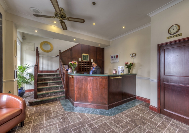 Imagen de los interiores del Hotel Garner Birmingham South East by IHG. Foto 14