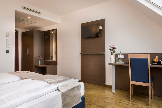 Imagen de la habitación del Hotel Garner Frankfurt - Palmengarten by IHG. Foto 5