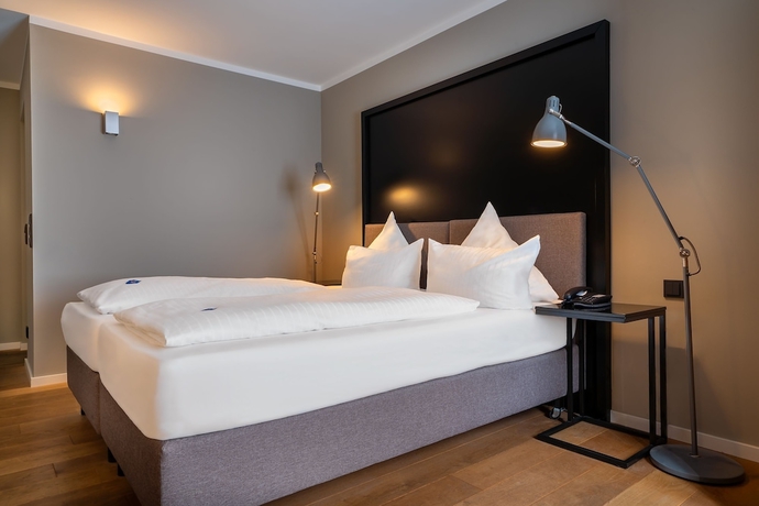 Imagen de la habitación del Hotel Garner Friedrichshafen by IHG. Foto 11