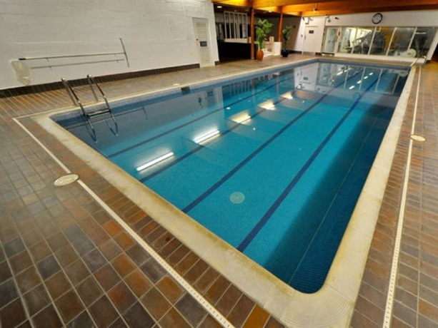 Imagen general del Hotel Garner Hotel Eight Acres Elgin by IHG. Foto 1