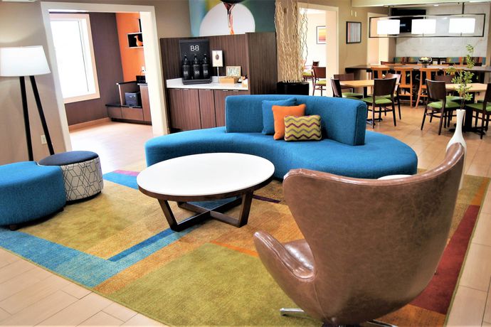 Imagen de los interiores del Hotel Garner Hotel Macon West by IHG. Foto 8