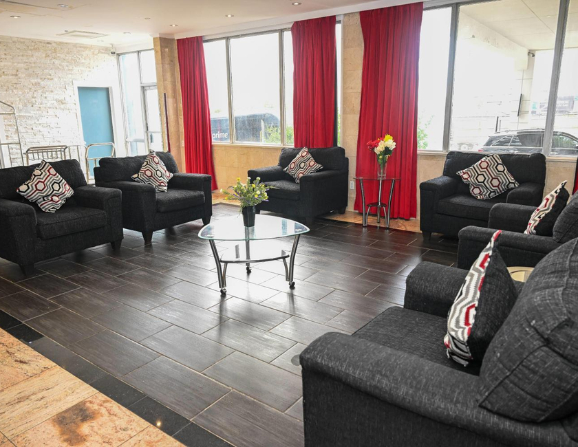 Imagen de los interiores del Hotel Garner Hotel North Bergen - NYC Gateway by IHG, North Bergen. Foto 54