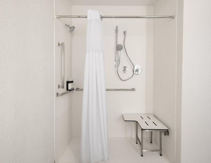 Imagen de la habitación del Hotel Garner Hotel North Bergen - NYC Gateway by IHG, North Bergen. Foto 36