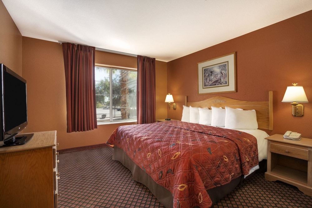 Imagen de la habitación del Hotel Garner Hotel Phoenix Northwest - Surprise by IHG. Foto 15