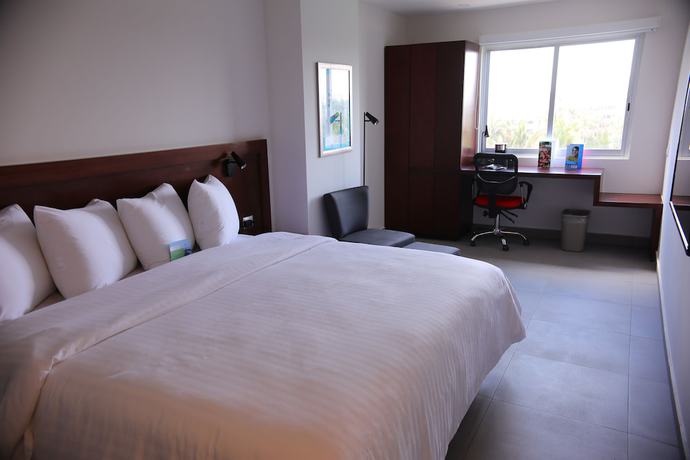Imagen de la habitación del Hotel Garner Mazatlan Beach by IHG. Foto 14