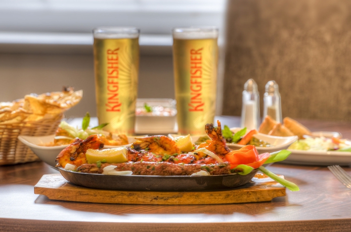 Imagen del bar/restaurante del Hotel Garner Reading City Centre by IHG. Foto 6