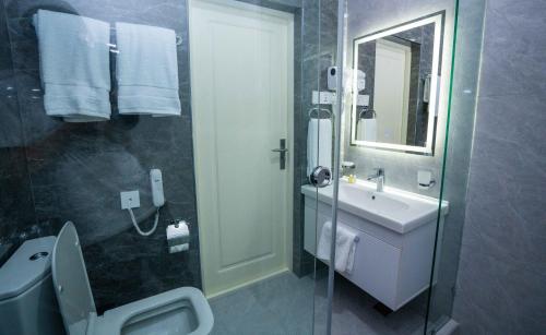 Imagen general del Hotel Garnet Mir. Foto 12